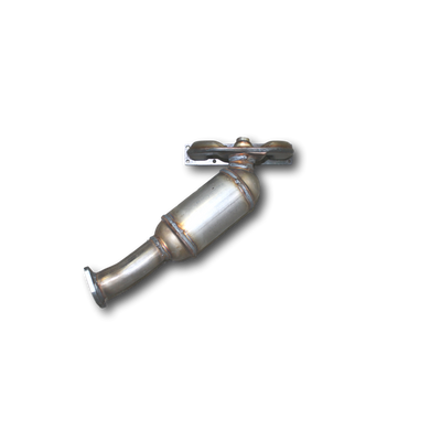 Full view of 2003-2005 BMW Z4 2.5L and 3.0L Catalytic Converter - Rear