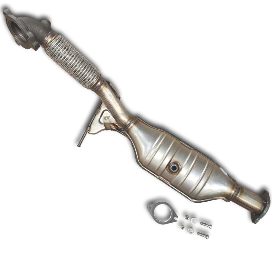 Upper Radiator Hose - Compatible with 2003 - 2005 Volvo XC90 2.9L 6-Cylinder GAS 2004 Upper Radiator Hose - Compatible with 2003 - 2005 Volvo XC90 2.9L 6-Cylinder GAS 2004