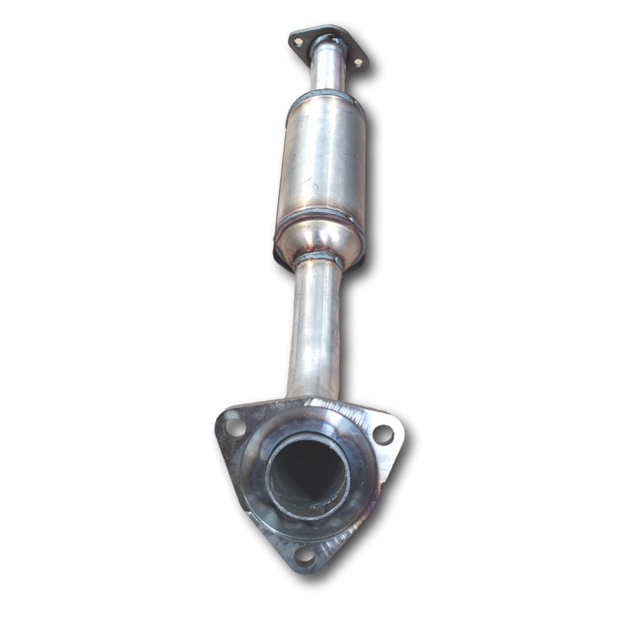 Exhaust Distribution Left Side Catalytic Converter – Toyota Tundra 4.7L 2000-2004 – Direct Fit EPA